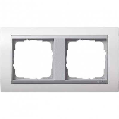 Gira-0212806-Abdeckrahmen-2fach-fuer-Farbe-Alu-Event-Reinweiss[1]