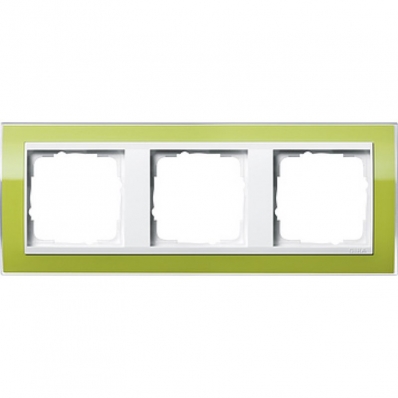 Gira-0213743-Abdeckrahmen-3fach-fuer-reinweiss-Event-Klar-Klar-Grue[1]