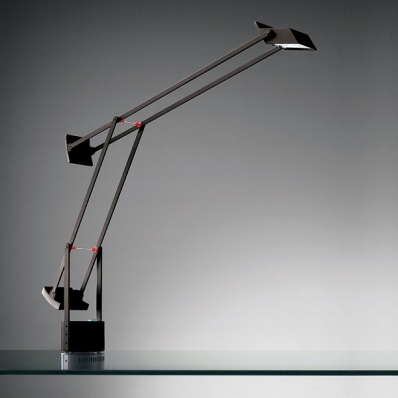 Настольная лампа Artemide TIZIO A009010
